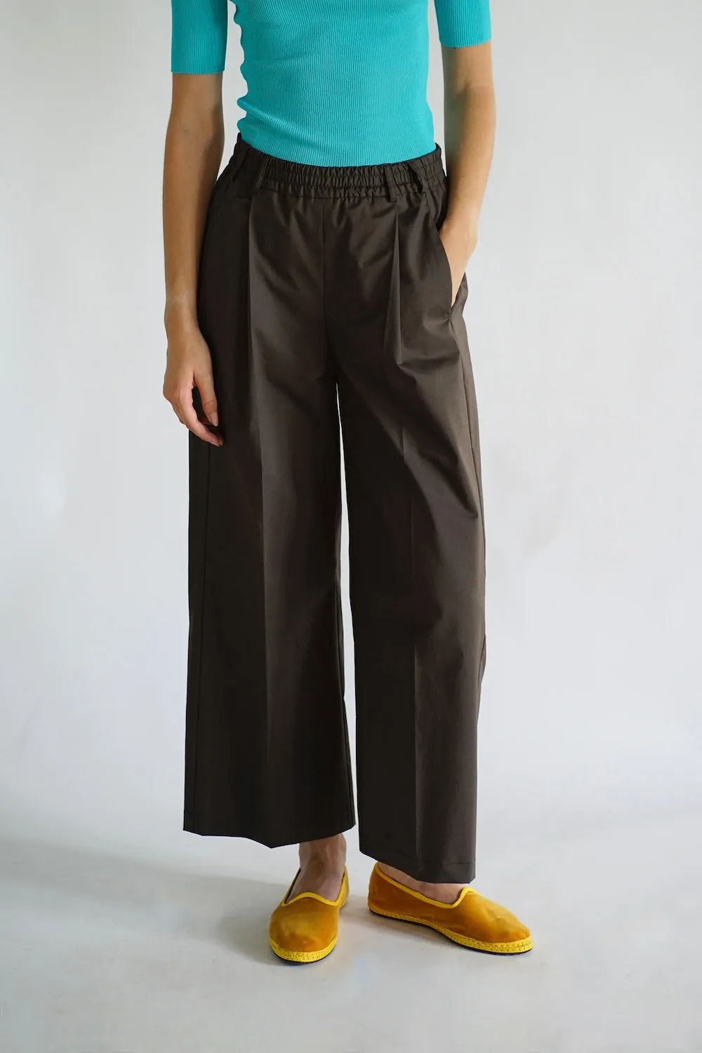 Marseille pants. Maron